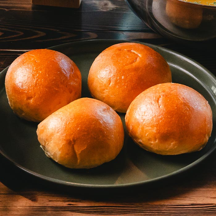 Brioche Dinner Rolls (4 Pack)