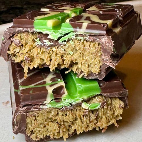Dubai Chocolate Bar — What a Crock Meals